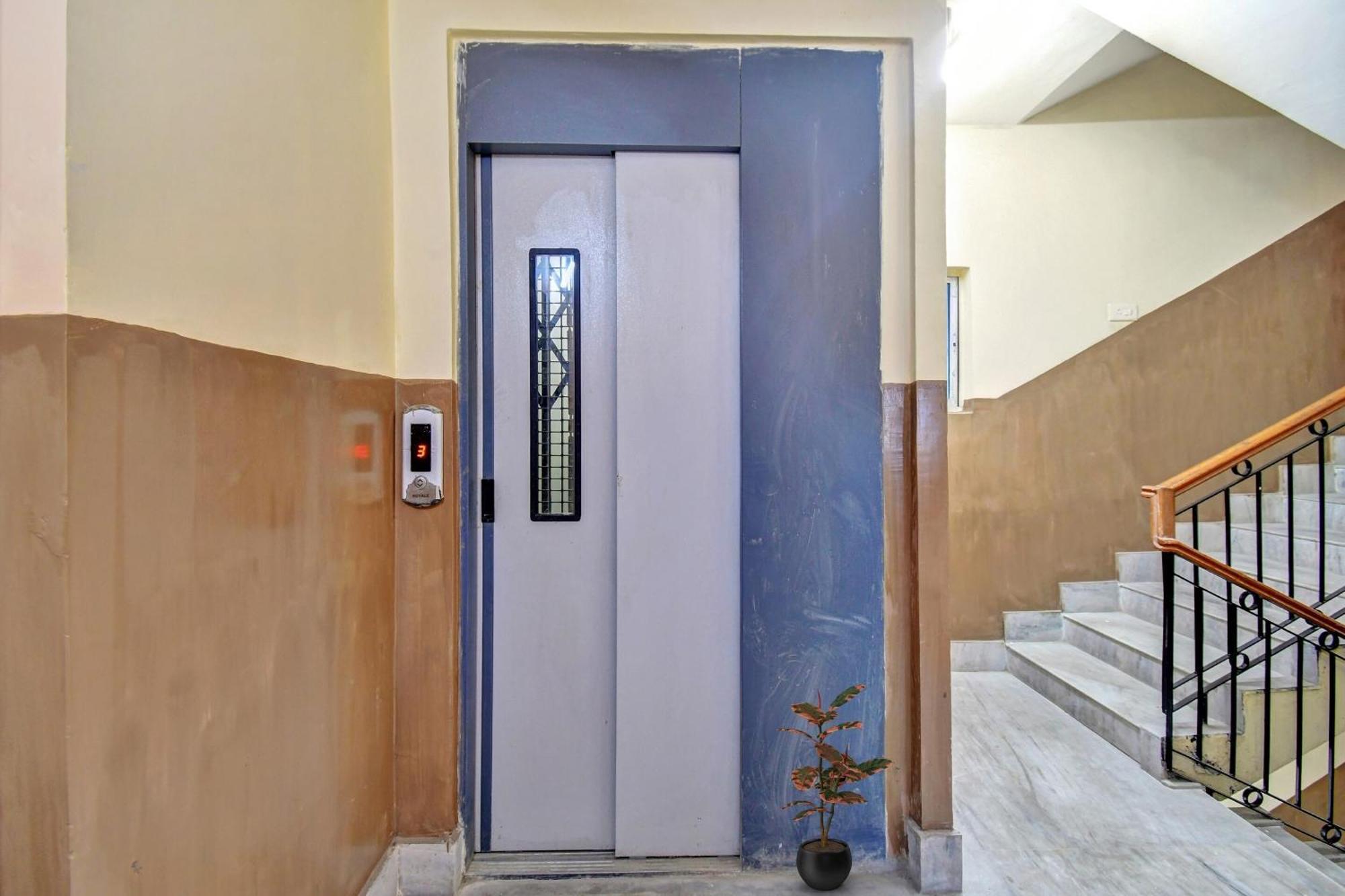 Hotel O Prasad Inn Calcutta Eksteriør billede